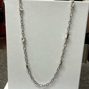 Silver and crystal necklace 20”